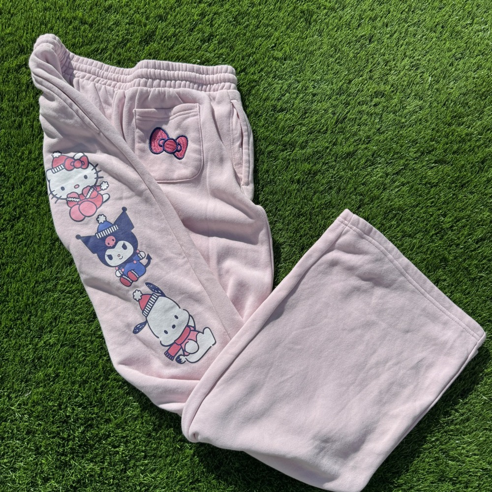 Sanrio Hello Kitty Kuromi Pochacco Pink Wide Leg Sweatpants Womens Size M Hybrid